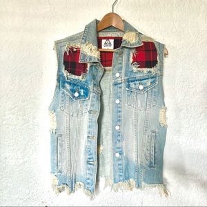 Women’s denim vest